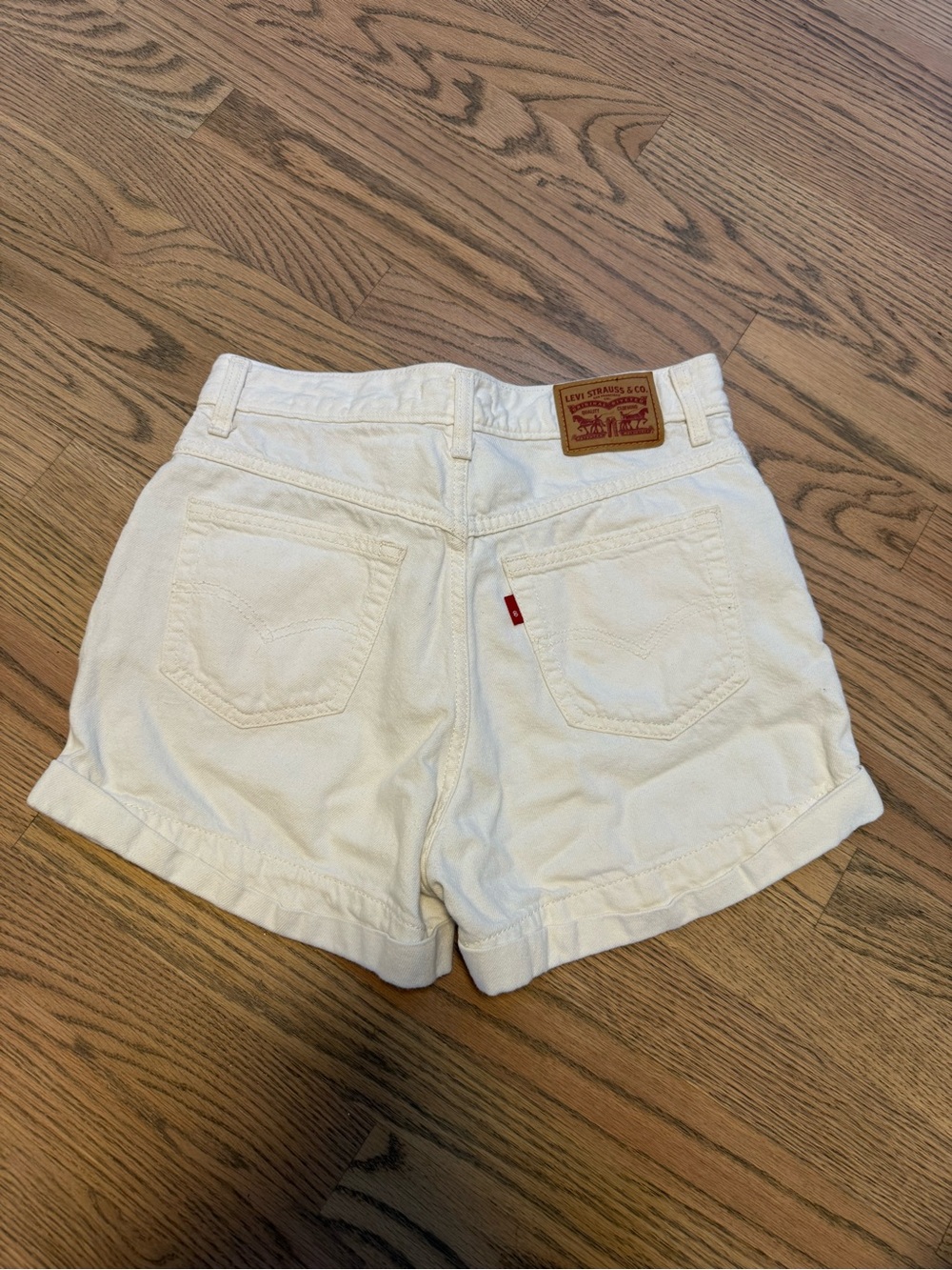 Levi’s White Women’s Denim Shorts